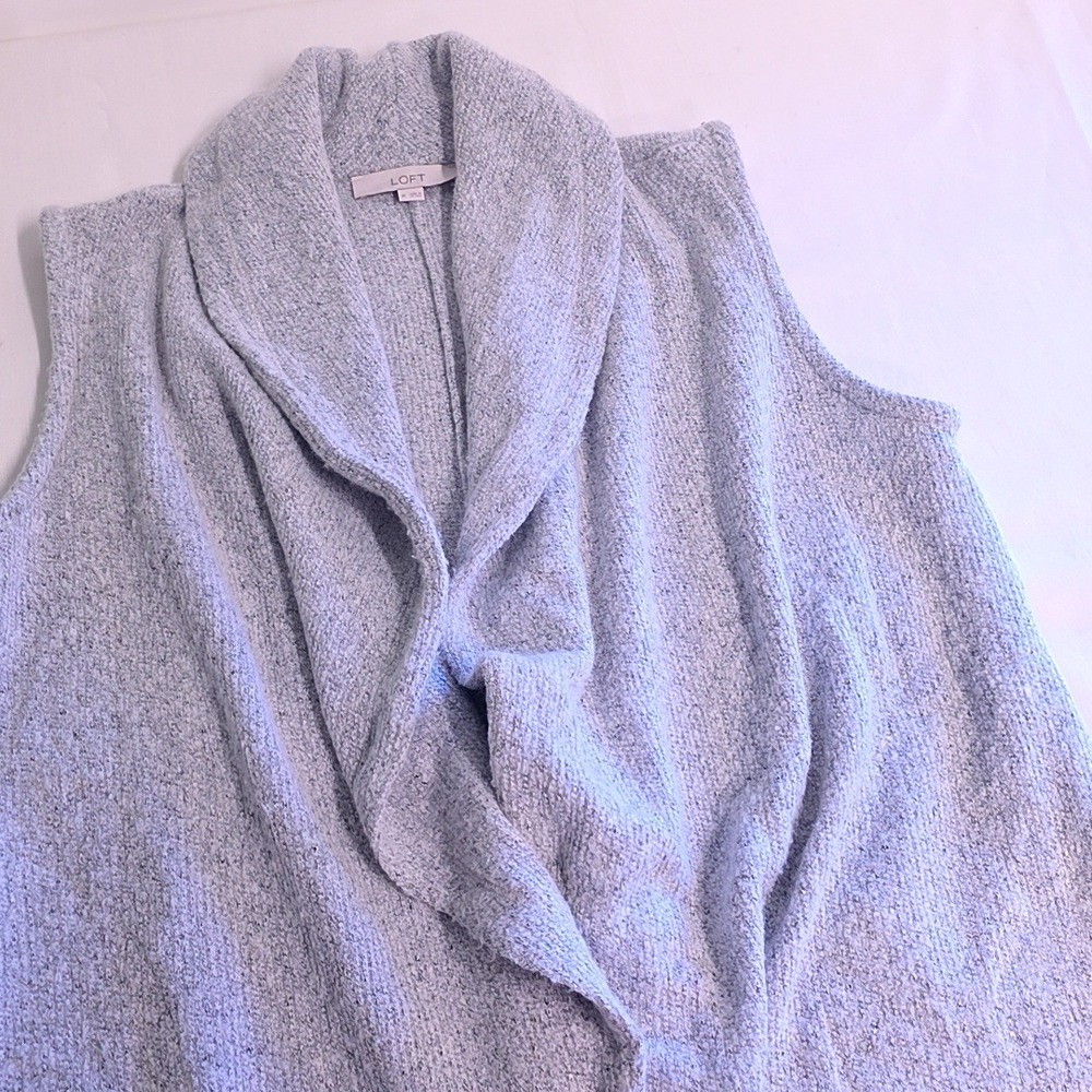 LOFT Cardigan Vest Women M Gray Marled Open Front Shawl Collar Pockets Cozy Fall
